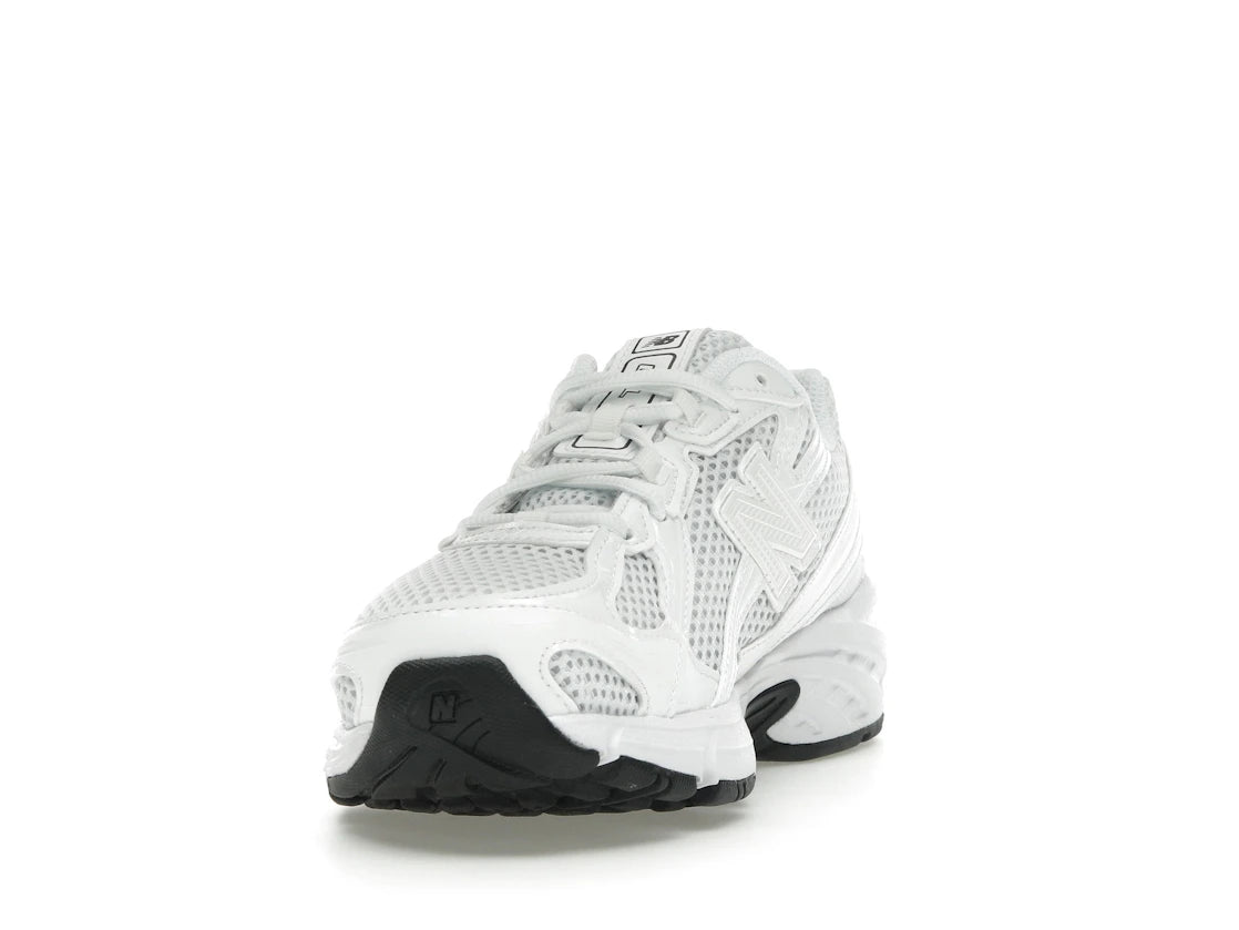 New Balance 740 Triple White