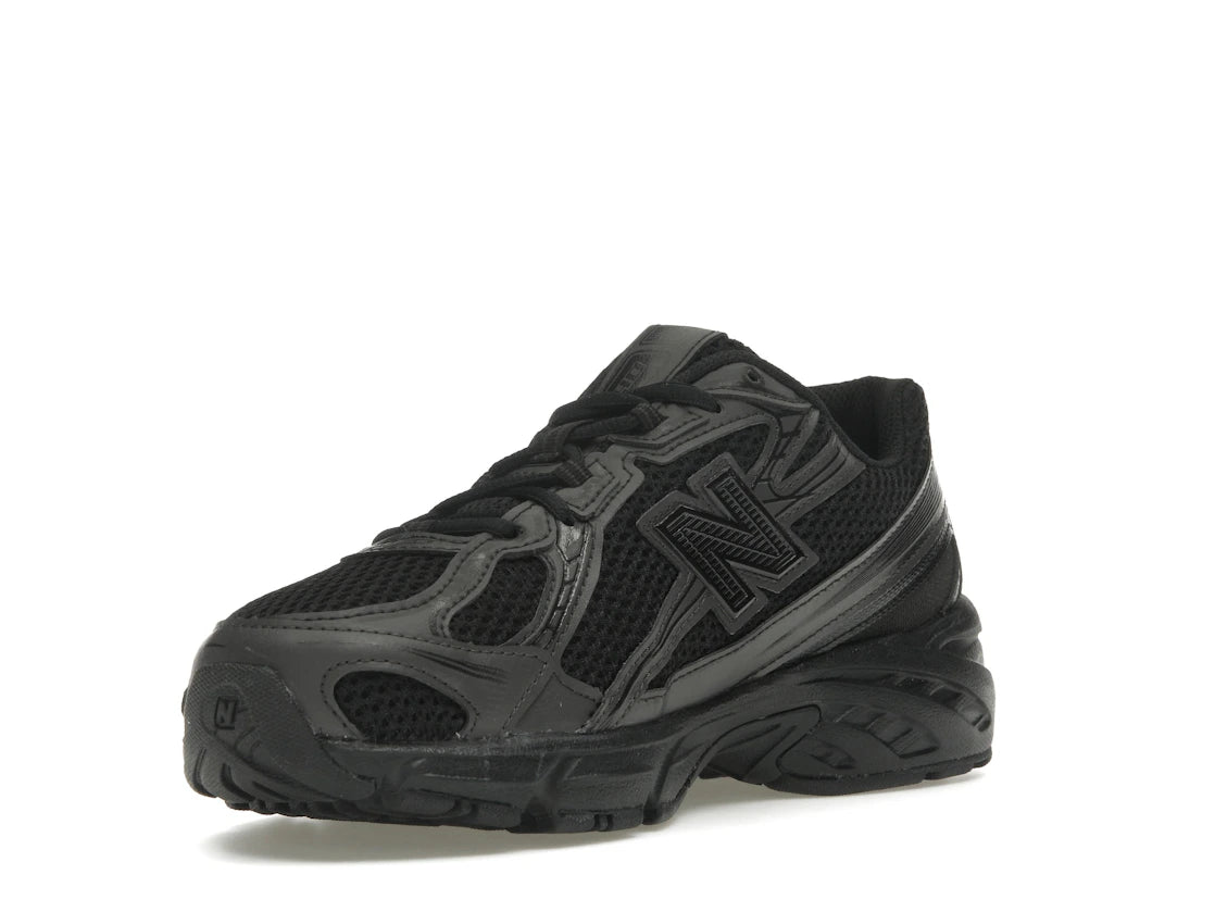New Balance 740 Triple Black