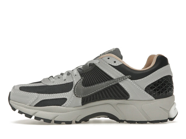 Nike Zoom Vomero 5 Dark Smoke Grey Vachetta