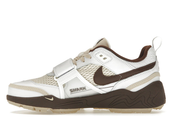 Nike Zoom Field Jaxx Travis Scott Hellbraun