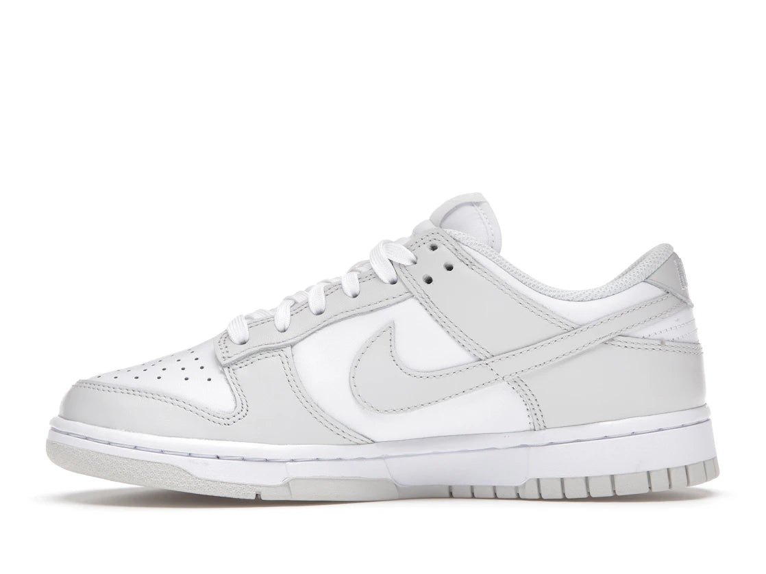 Nike Dunk Low Photon Dust (Damen)