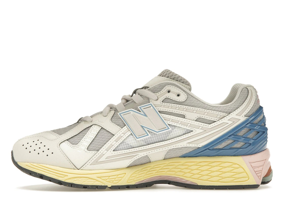 New Balance 1906U Mondneujahr
