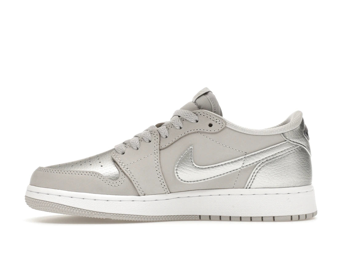 Jordan 1 Low OG Metallic Silver (GS)
