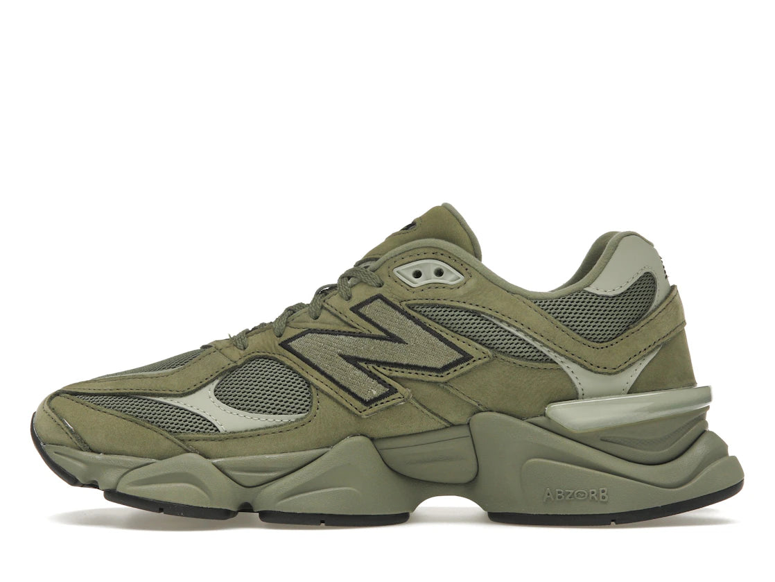 New Balance 9060 Dunkeloliv