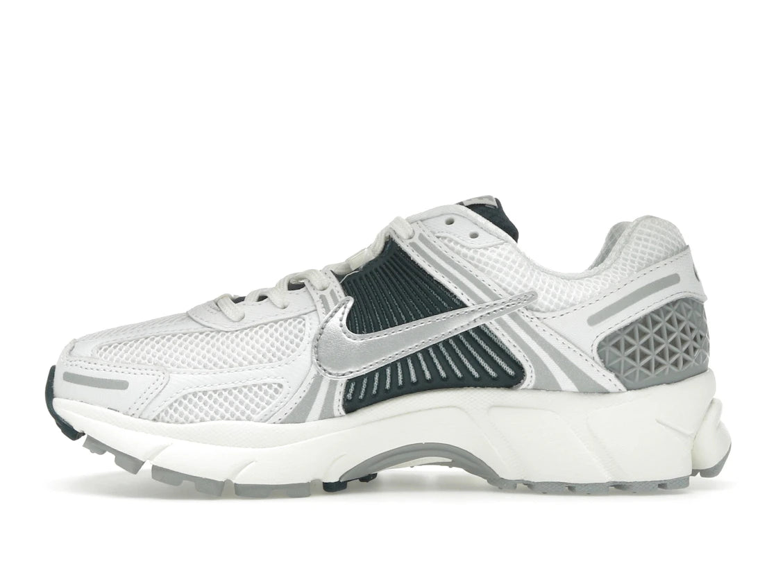 Nike Zoom Vomero 5 Weiß/Marineblau (Damen)