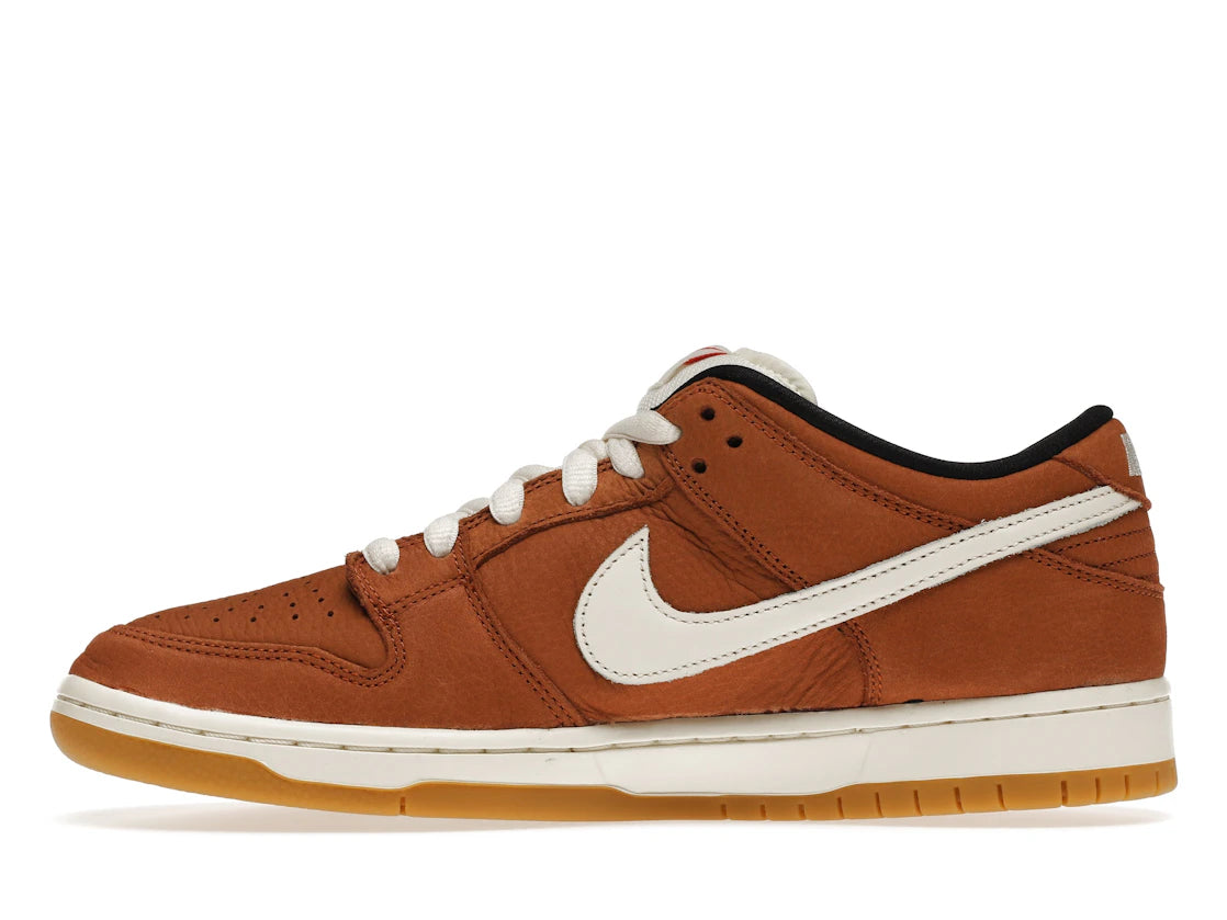 Nike SB Dunk Low Pro Dunkelrot
