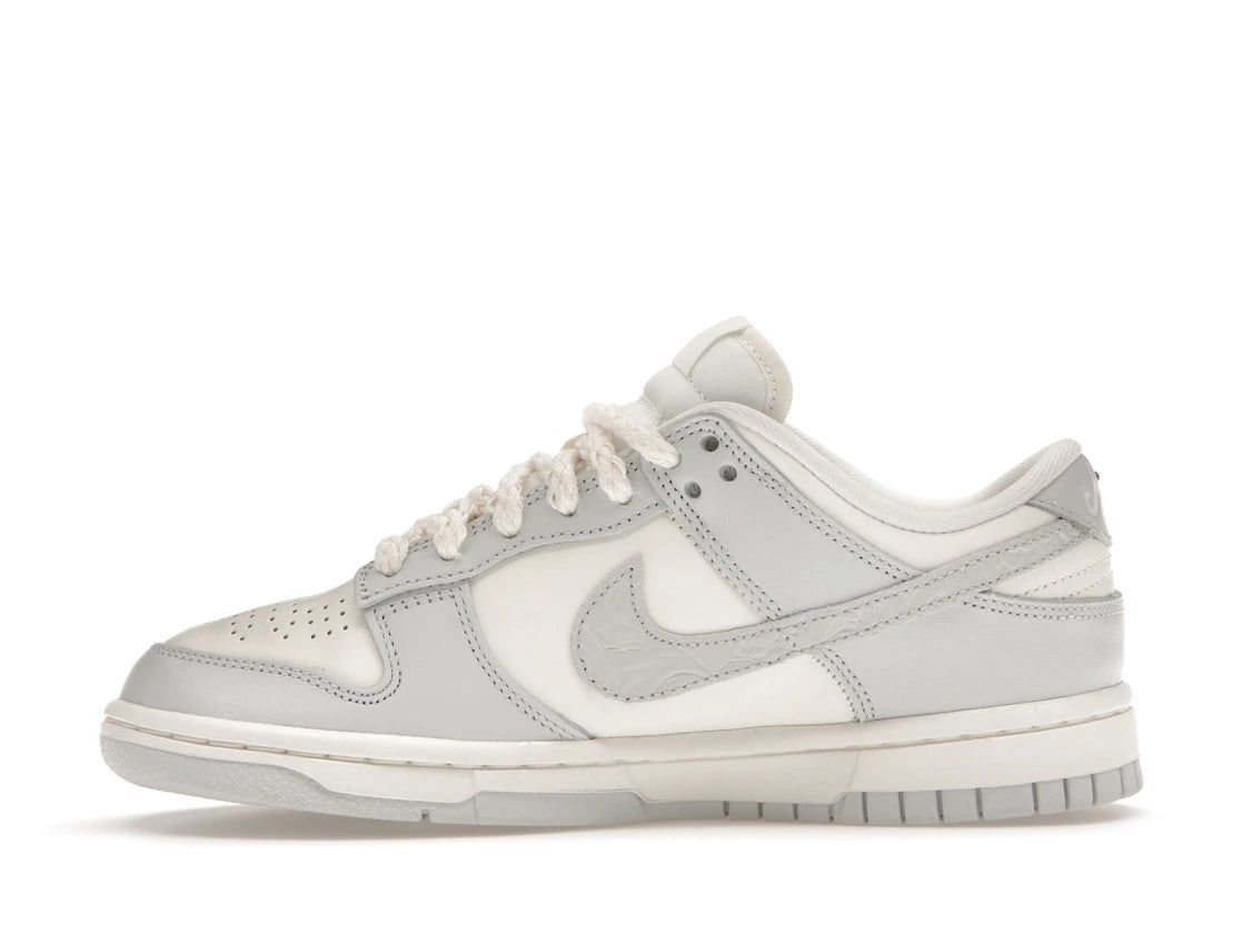 Nike Dunk Low Needlework Sail Aura (Damen)
