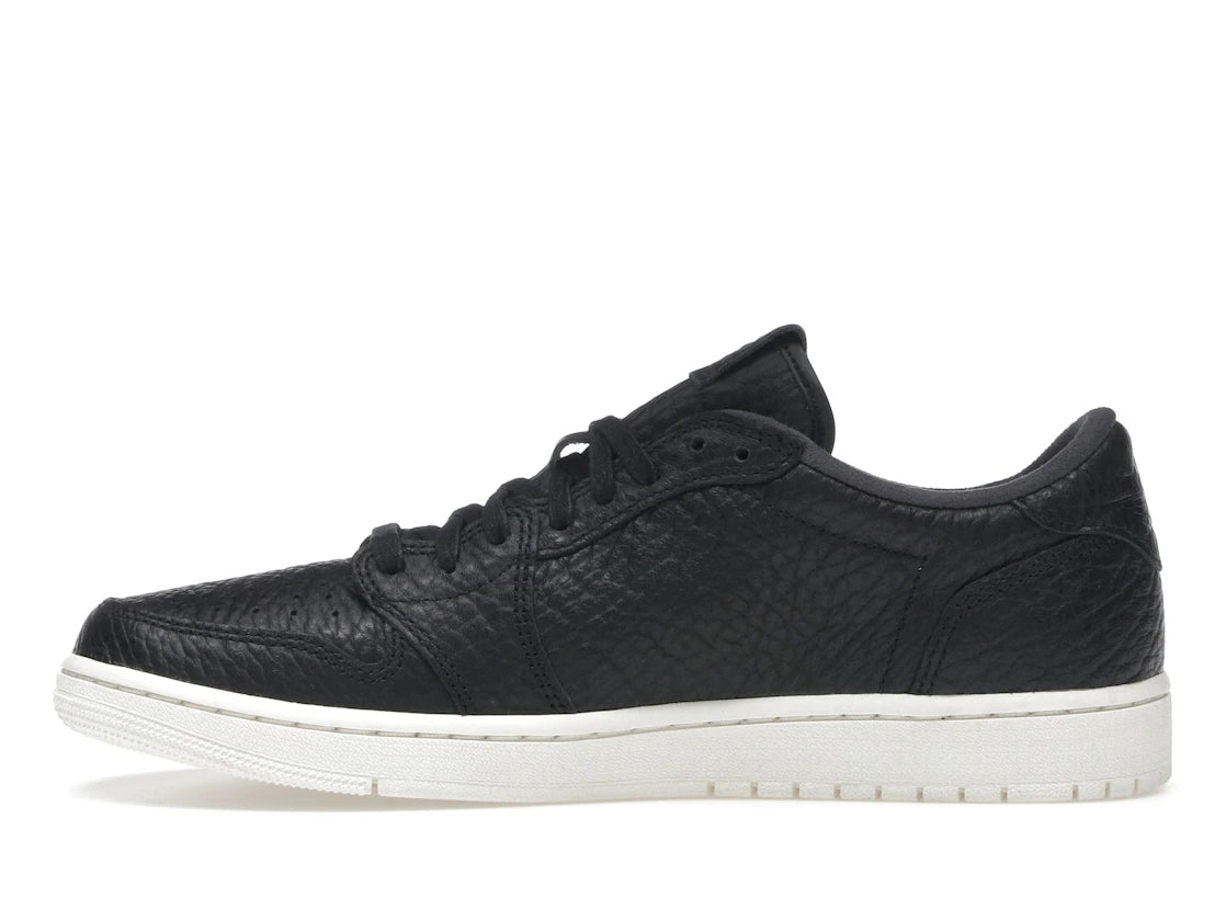 Jordan 1 Retro Low Swooshless Schwarz (2025)