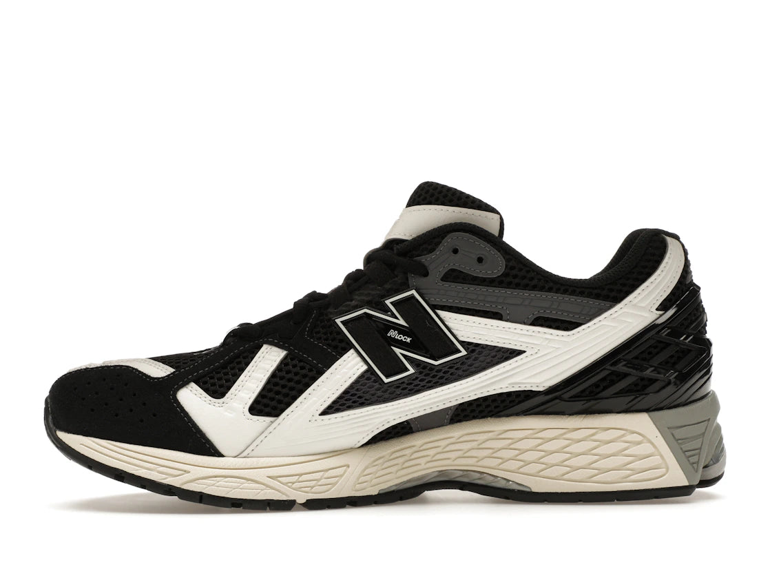 New Balance 1906U Black Sea Salt Magnet
