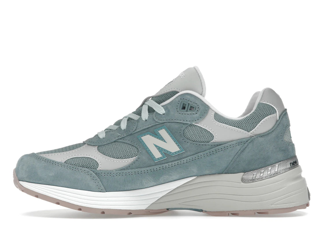 New Balance 992 MiUSA Kith Osaka Pack