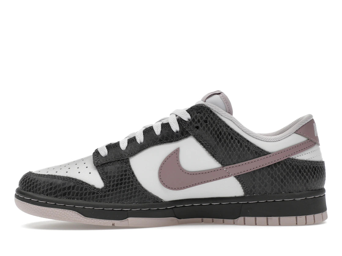 Nike Dunk Low SE Medium Ash Violet Snakeskin