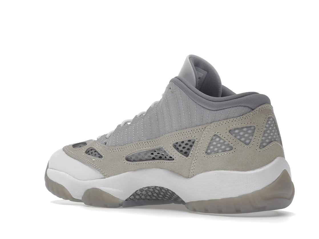 Jordan 11 Retro Low IE Light Orewood Brown - vue secondaire B