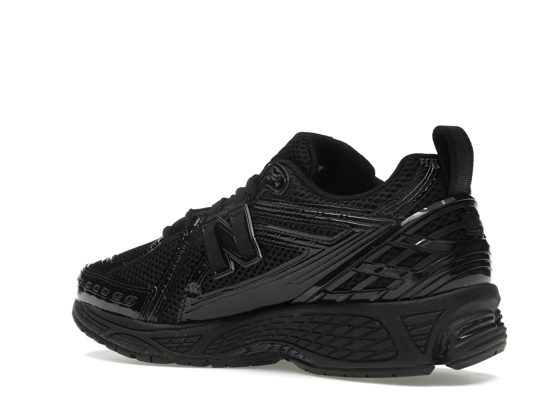 New Balance 1906R Black Patent - vue secondaire B