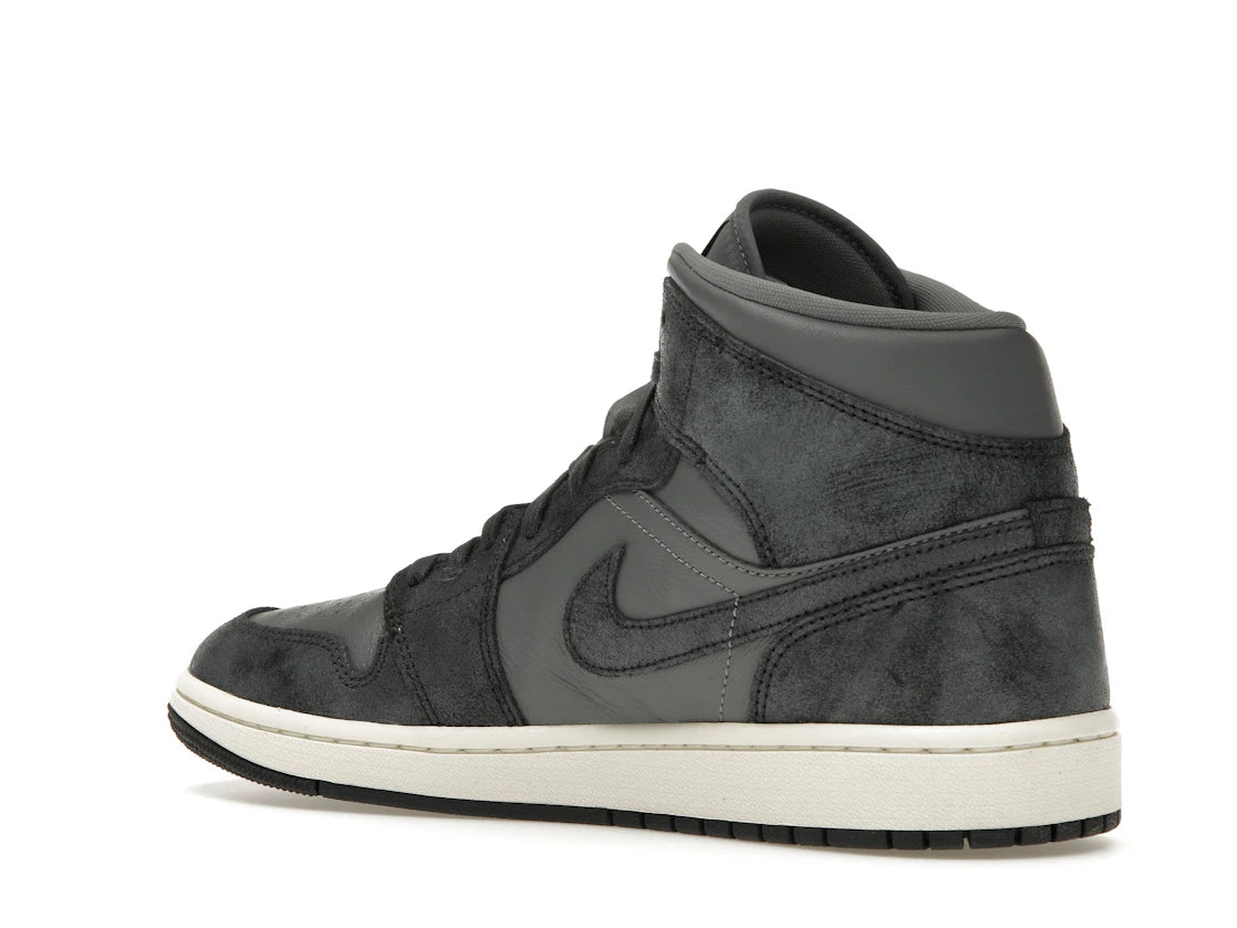 Jordan 1 Mid Distressed Smoke Grey (Women's) - vue secondaire B