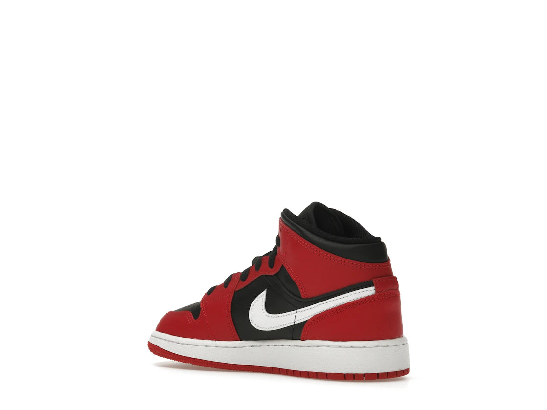 Jordan 1 Mid Gym Red Black White (GS) - vue secondaire B