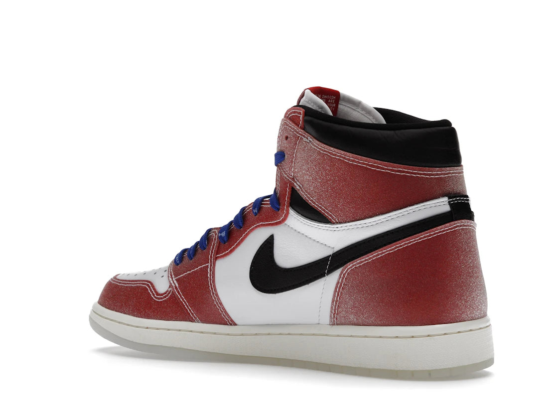 Jordan 1 Retro High Trophy Room Chicago (Friends and Family) (W/ Blue Laces) - vue secondaire B