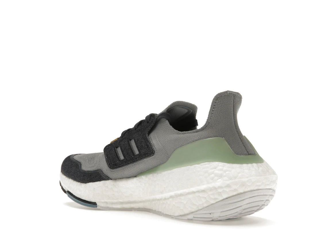 adidas Ultra Boost 22 Halo Silver - vue secondaire B