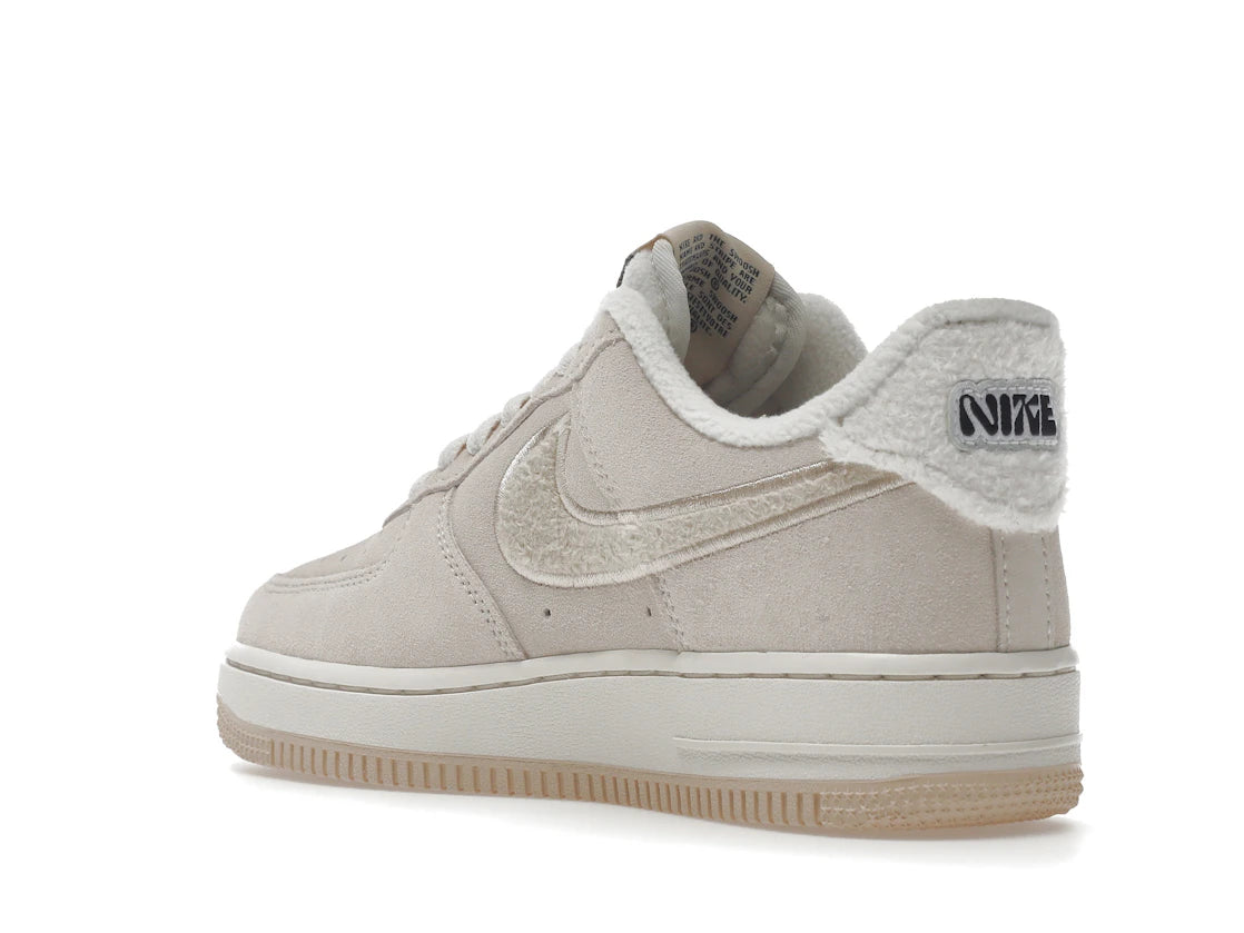 Nike Air Force 1 Low '07 SE Sanddrift Gum Fleece (Women's) - vue secondaire B