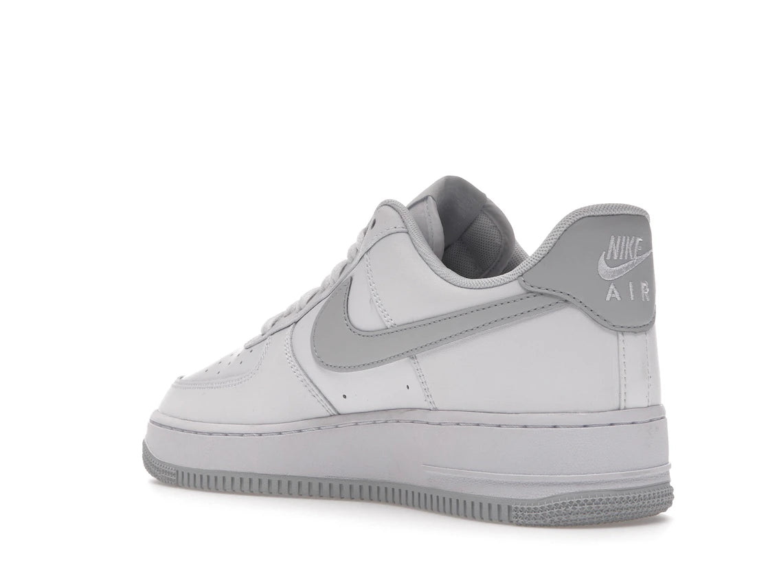 Nike Air Force 1 Low '07 Pure Platinum (2021) - vue secondaire B