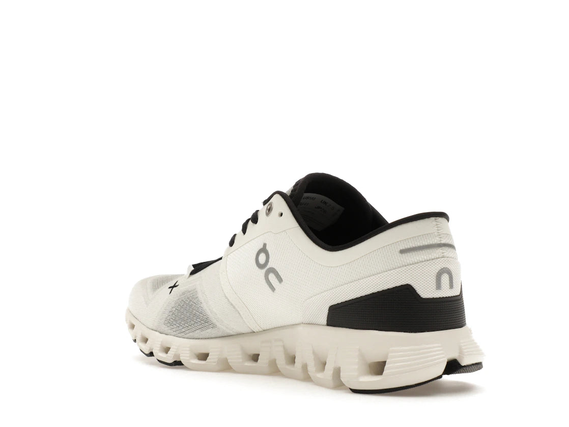 On Running Cloud X 3 Ivory Black - vue secondaire B