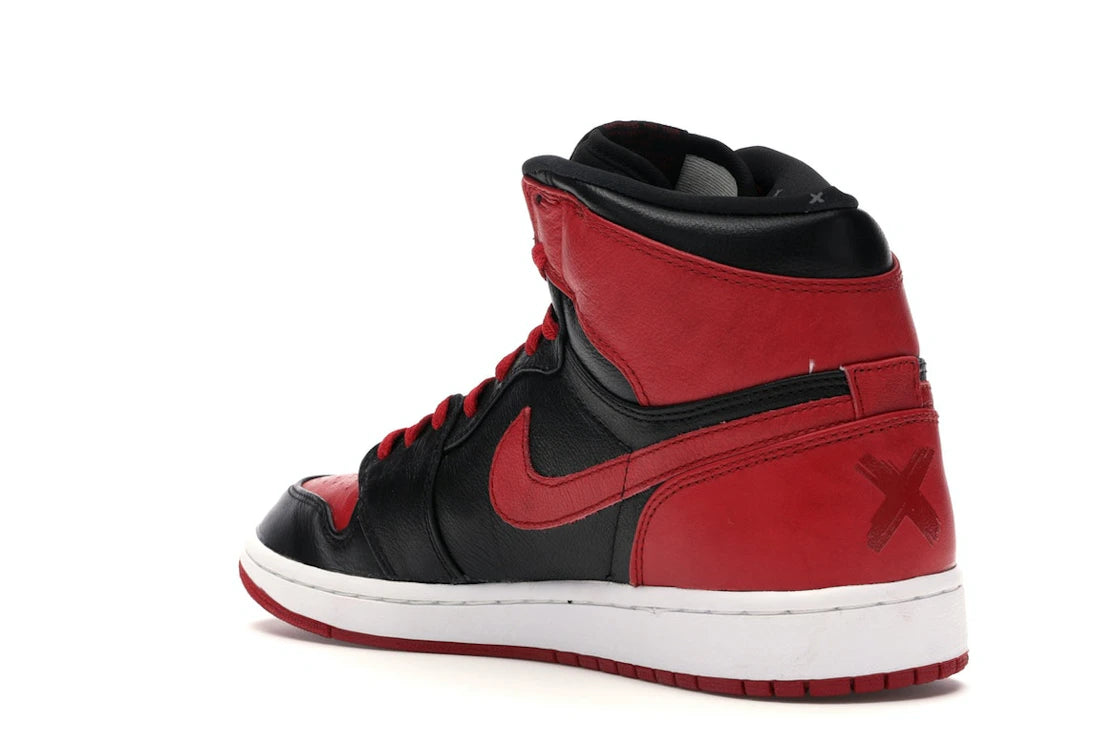 Jordan 1 Retro Banned (B-Grade) (2011) - vue secondaire B
