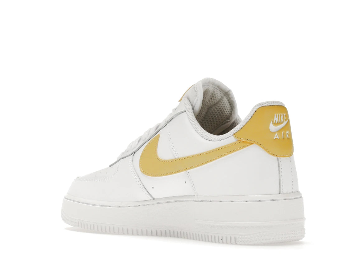 Nike Air Force 1 '07 White Saturn Gold White White (Women's) - vue secondaire B