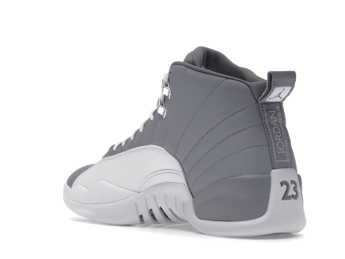 Jordan 12 Retro Stealth - vue secondaire B