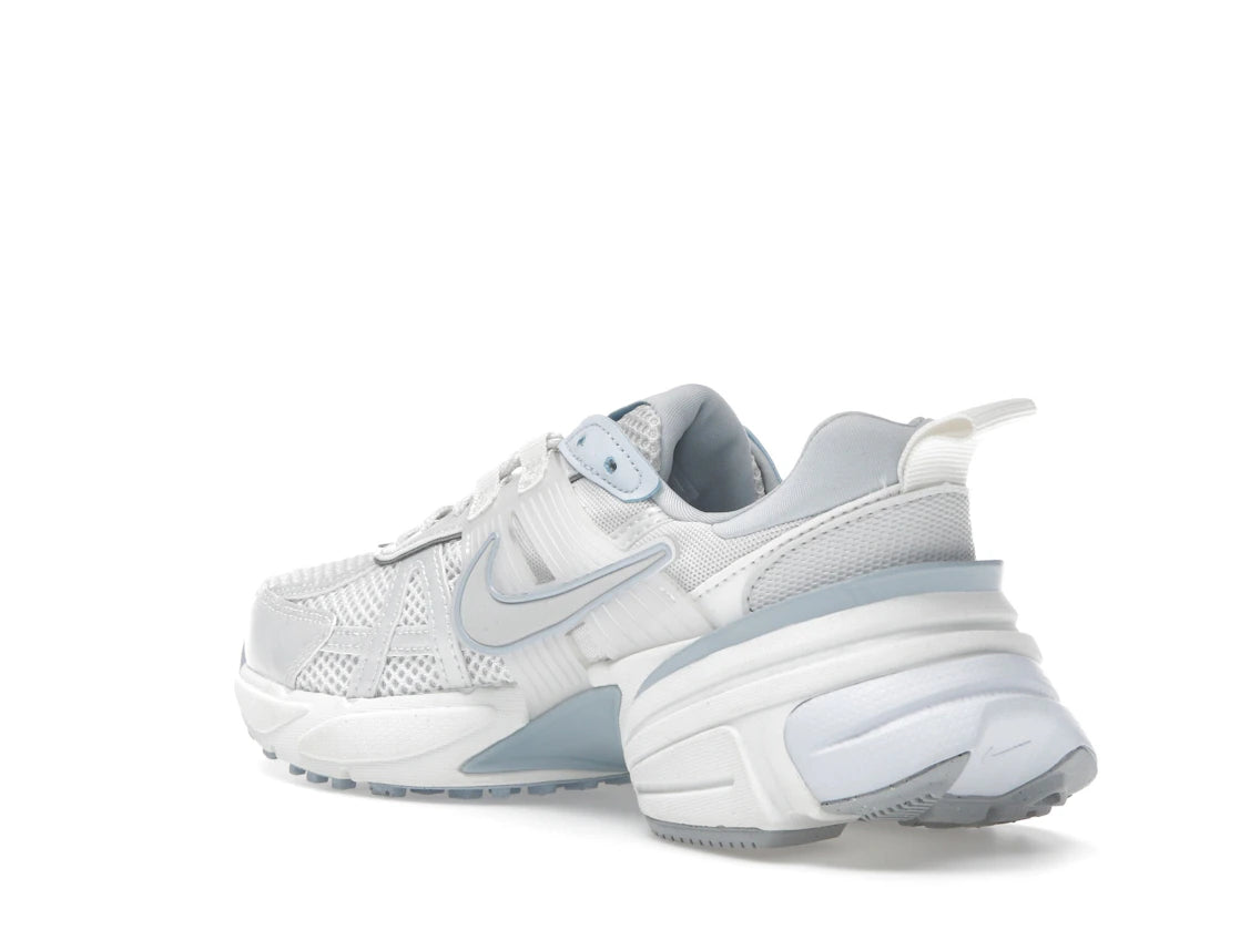 Nike V2K Run Platinum Tint Summit White Light Smoke Grey (Women's) - vue secondaire B