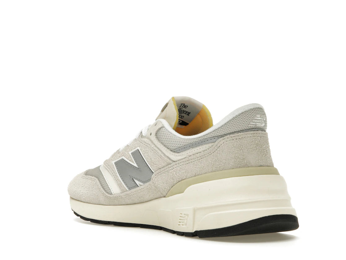 New Balance 997R Cream - vue secondaire B