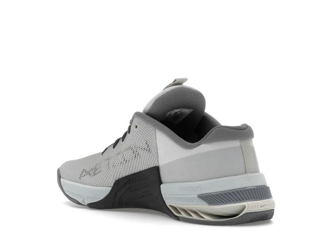 Nike Metcon 8 Photon Dust Anthracite - vue secondaire B