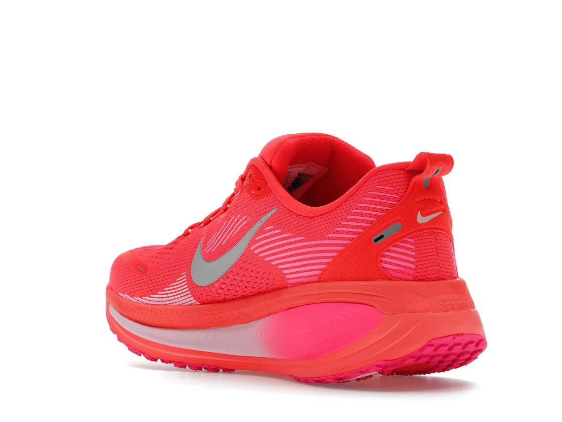 Nike Vomero 18 Bright Crimson Hyper Pink (Women's) - vue secondaire B
