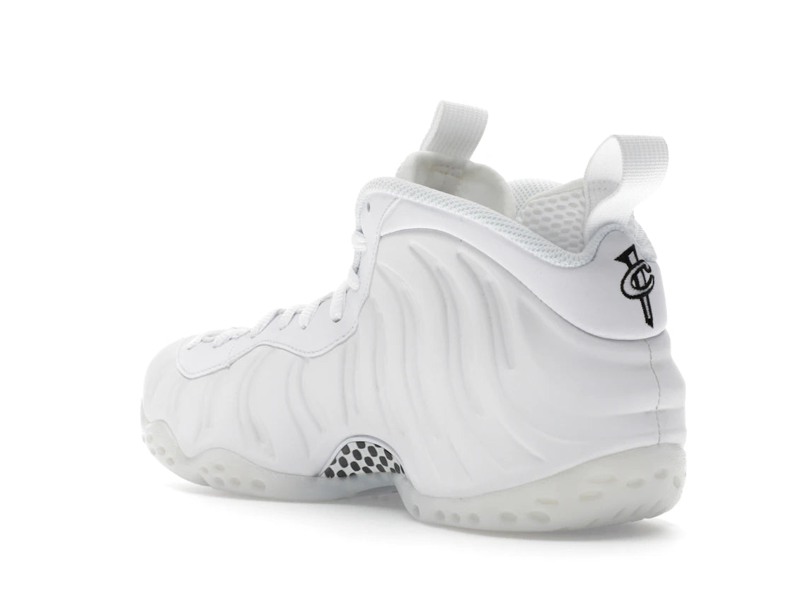 Nike Air Foamposite One Triple White - vue secondaire B
