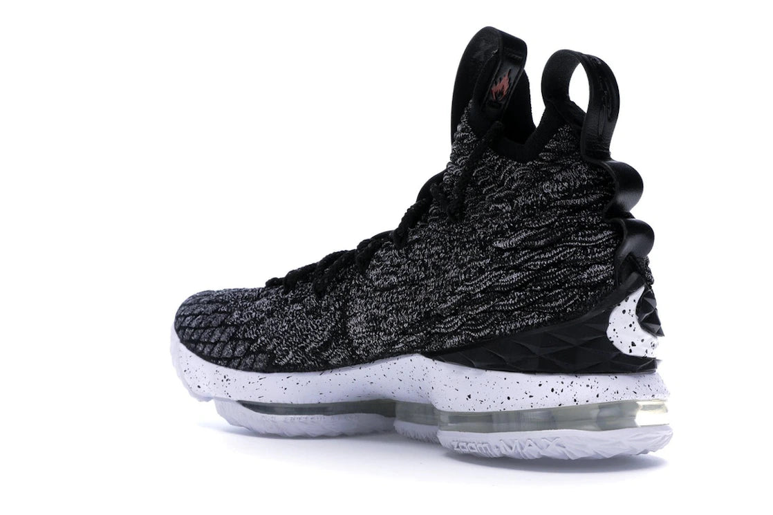 Nike LeBron 15 Ashes - vue secondaire B
