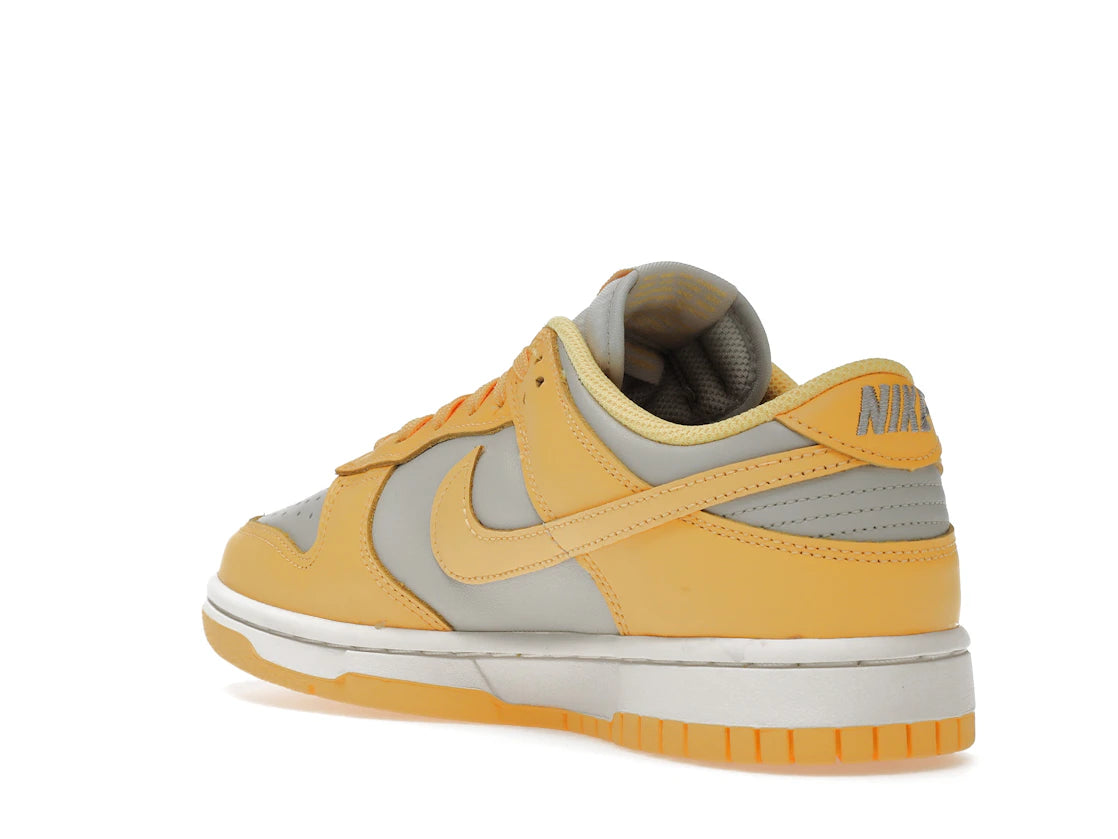 Nike Dunk Low Citron Pulse (Women's) - vue secondaire B