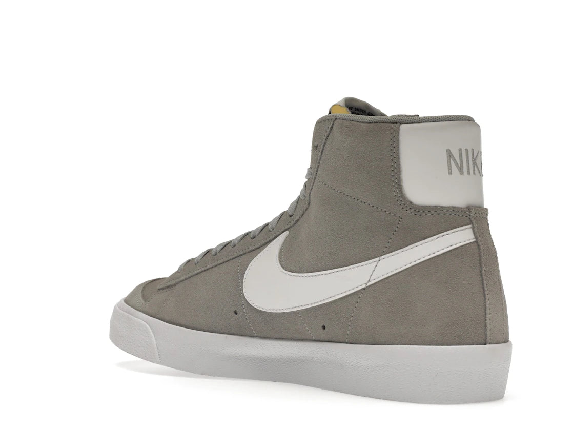 Nike Blazer Mid 77 Light Smoke Grey - vue secondaire B