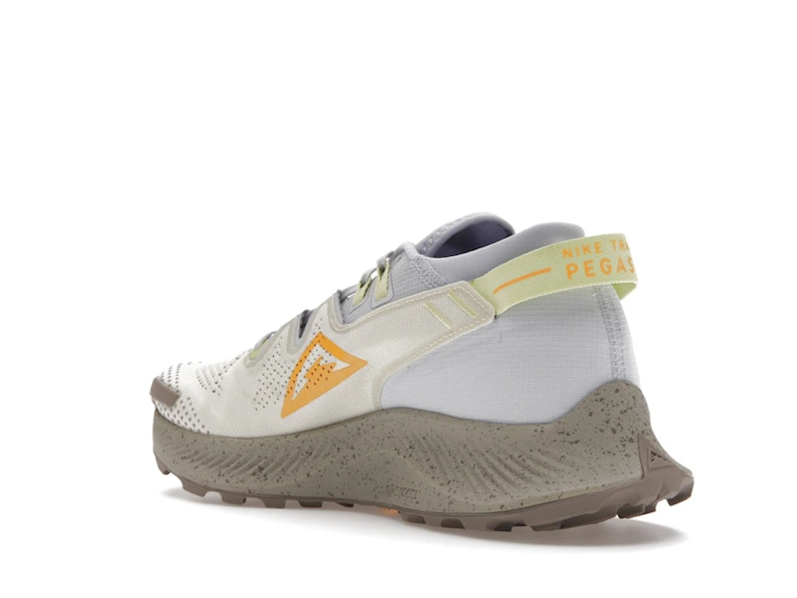 Nike Pegasus Trail 2 Pure Platinum Fossil Laser Orange (Women's) - vue secondaire B