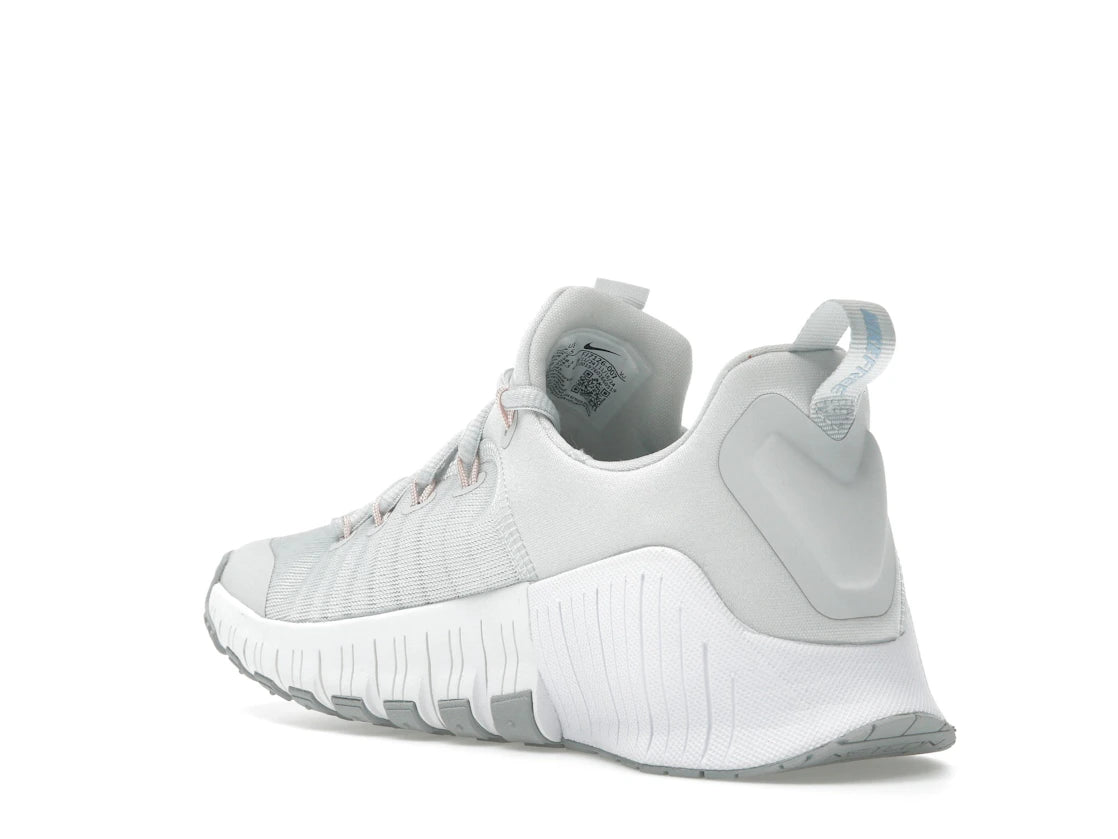 Nike Free Metcon 6 Photon Dust Light Smoke Grey Summit White Metallic Silver (Women's) - vue secondaire B