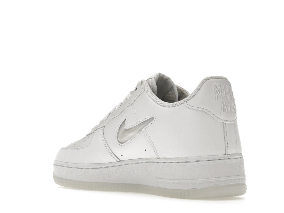 Nike Air Force 1 Low '07 Retro Color of the Month Jewel Swoosh Triple White - vue secondaire B