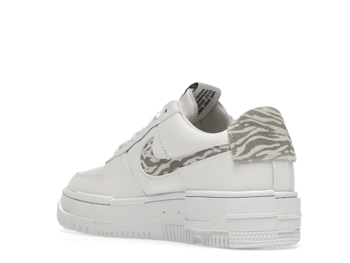 Nike Air Force 1 Low Pixel SE White Zebra (Women's) - vue secondaire B