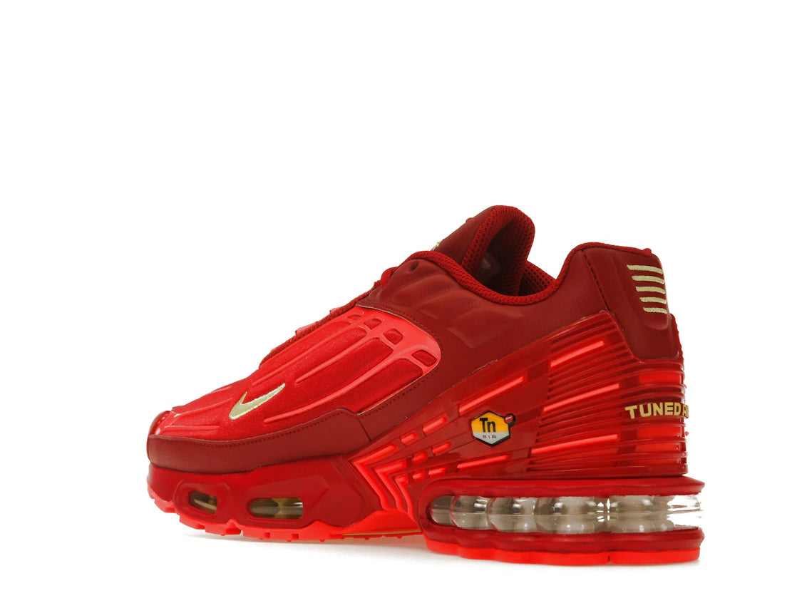 Nike Air Max Plus 3 Iron Man - vue secondaire B