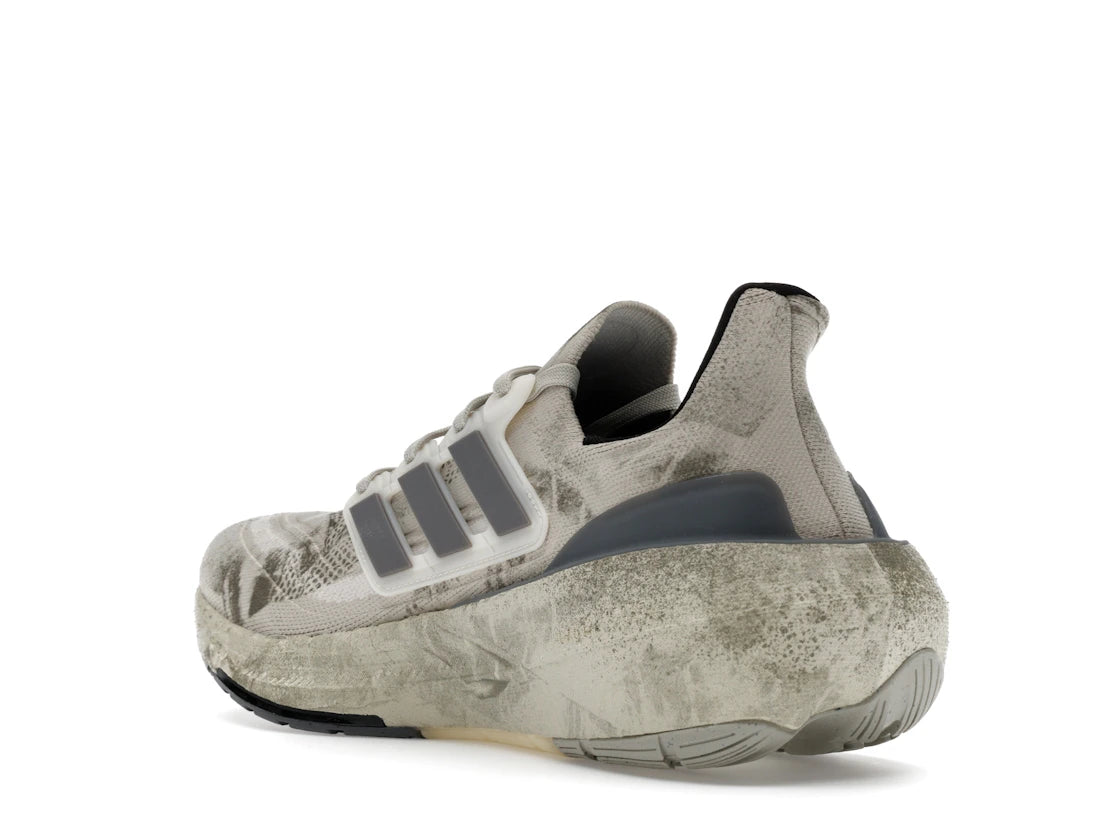 adidas Ultra Boost Light Worn-Out - vue secondaire B