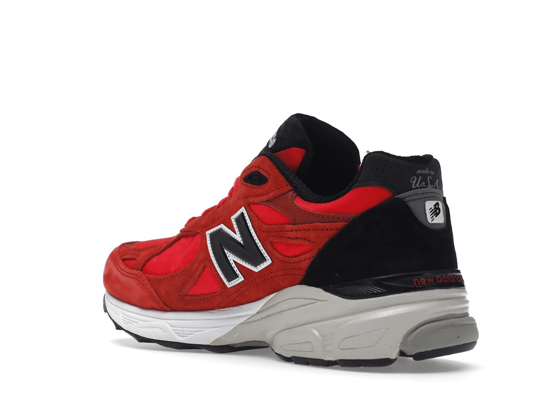 New Balance 990v3 MiUSA Red Suede - vue secondaire B