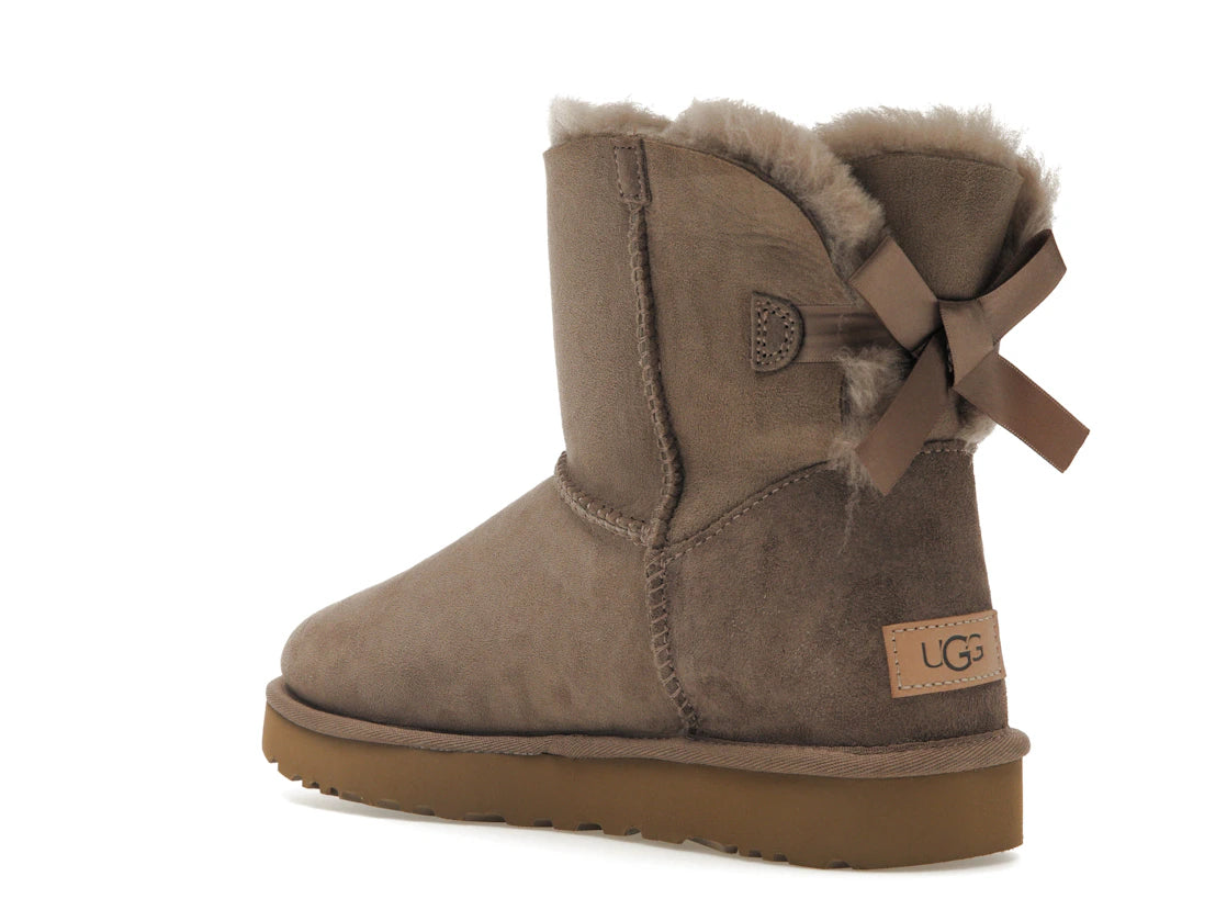 UGG Mini Bailey Bow II Boot Caribou (Women's) - vue secondaire B