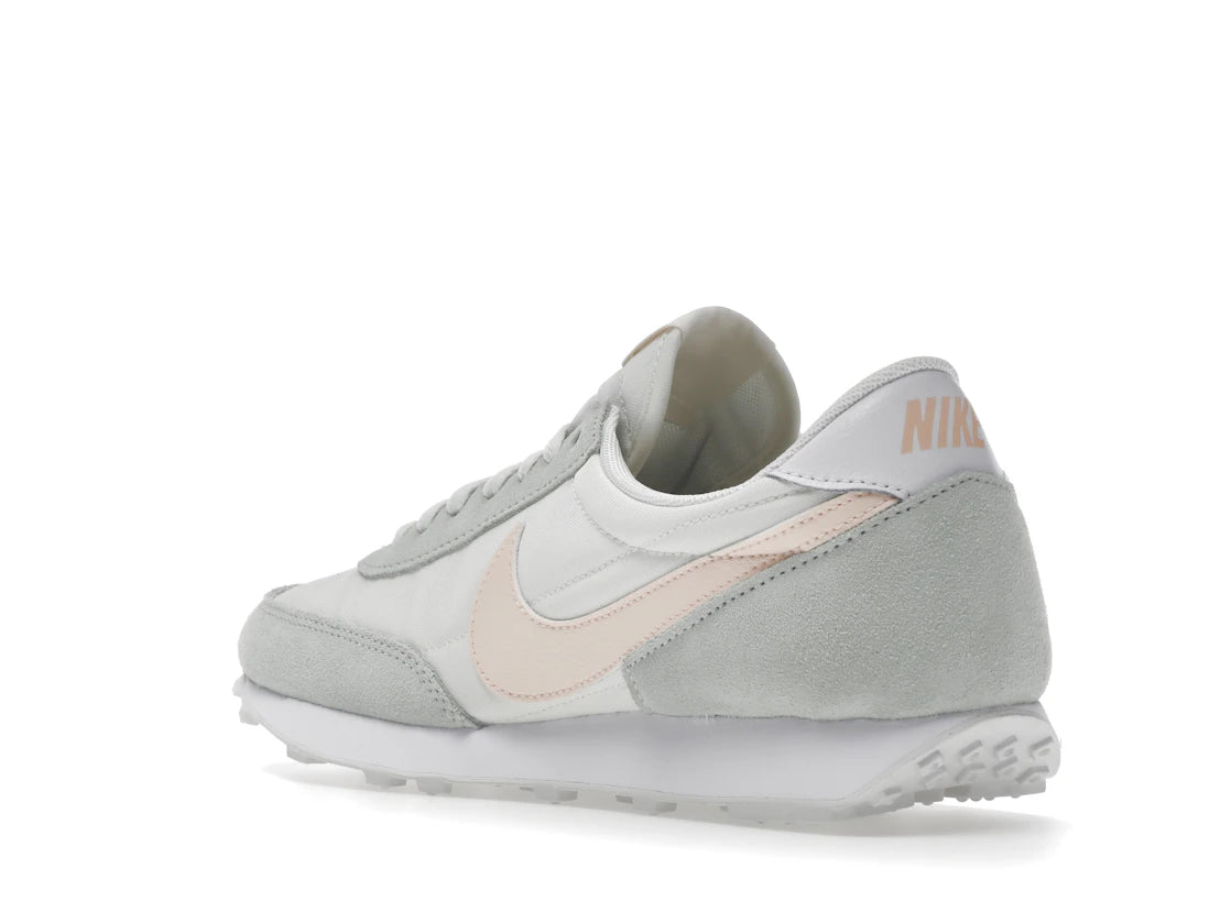 Nike Daybreak Barely Green Crimson Tint (Women's) - vue secondaire B