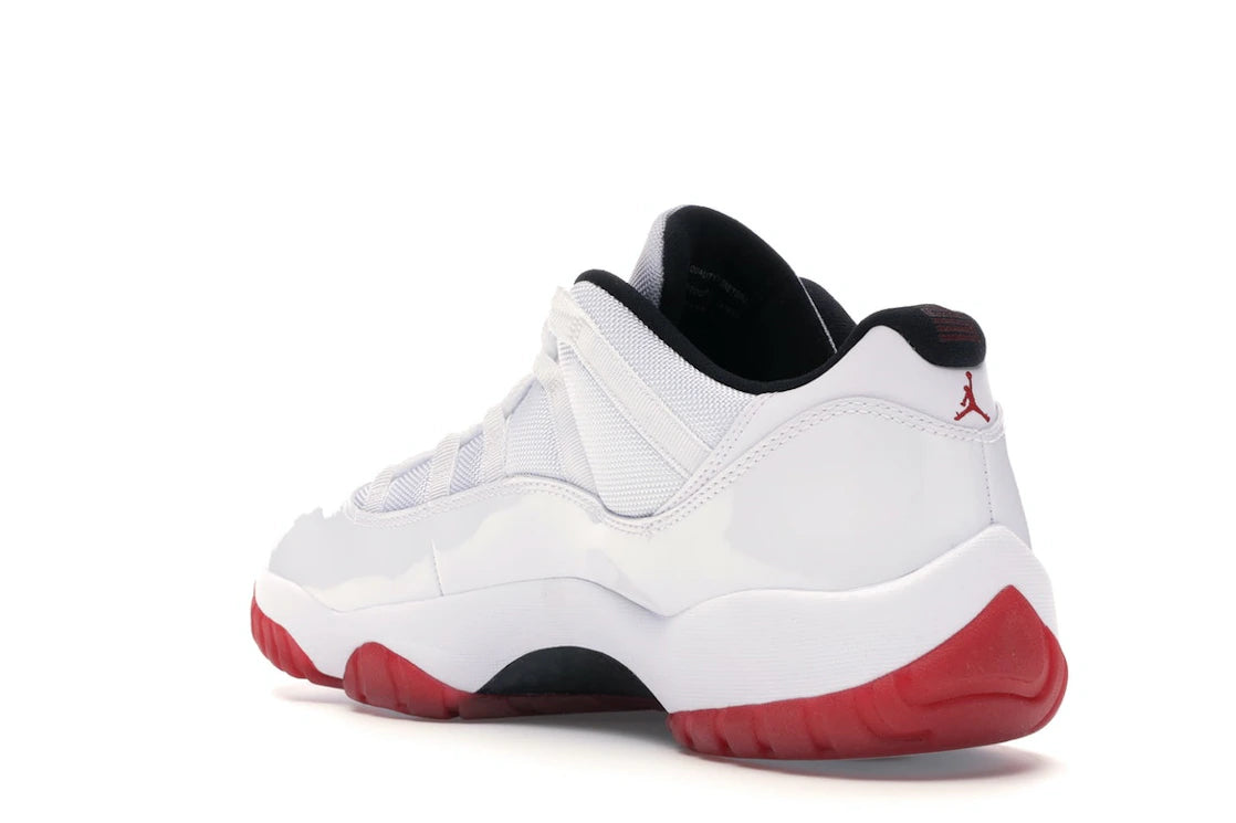 Jordan 11 Retro Low White Red (2012) - vue secondaire B