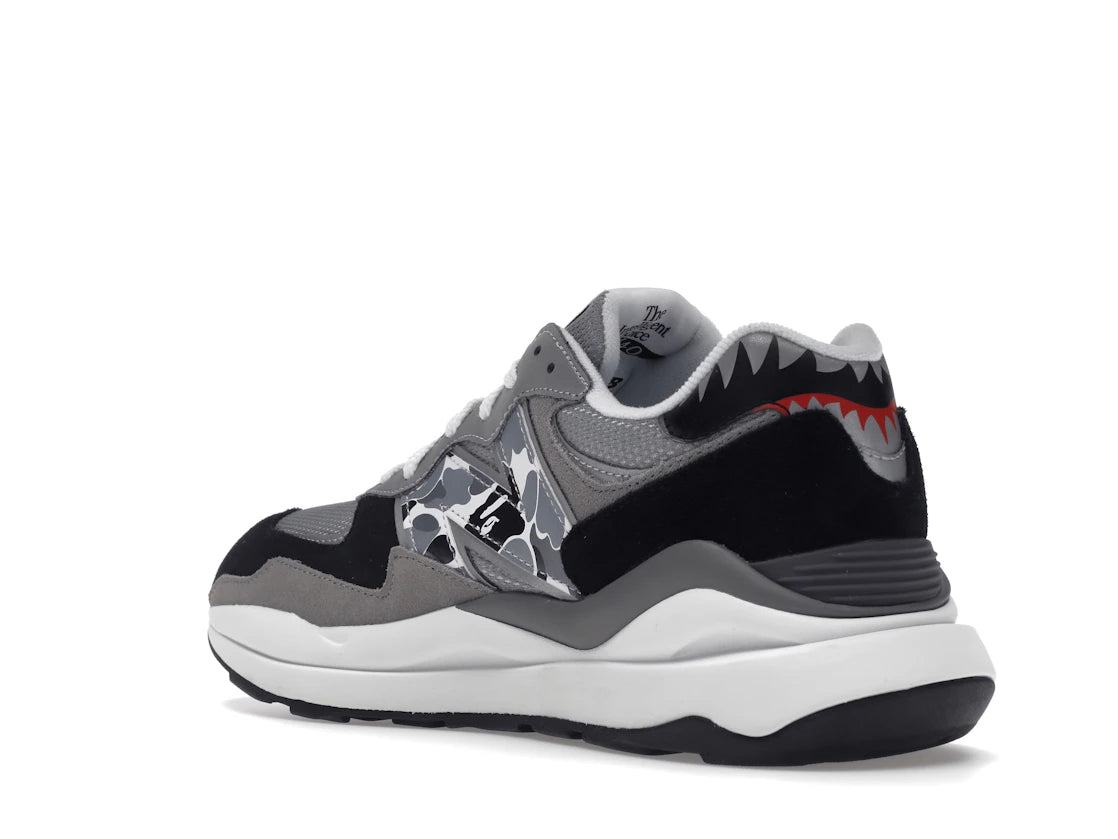 New Balance 57/40 BAPE Grey - vue secondaire B