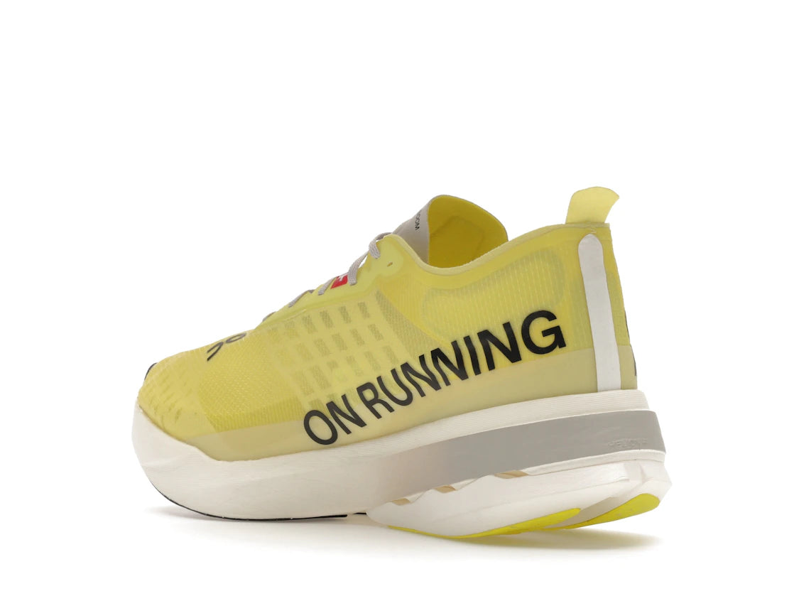 On Running Cloudboom Strike Limelight Wolf - vue secondaire B