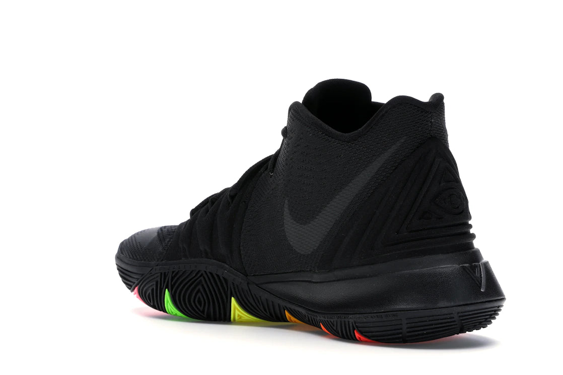 Nike Kyrie 5 Black Rainbow Soles - vue secondaire B
