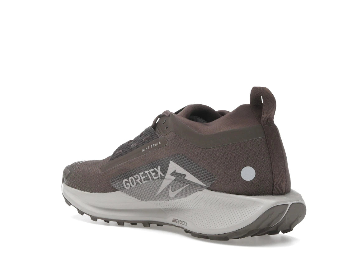 Nike React Pegasus Trail 5 Gore-Tex Ironstone Velvet Brown - vue secondaire B