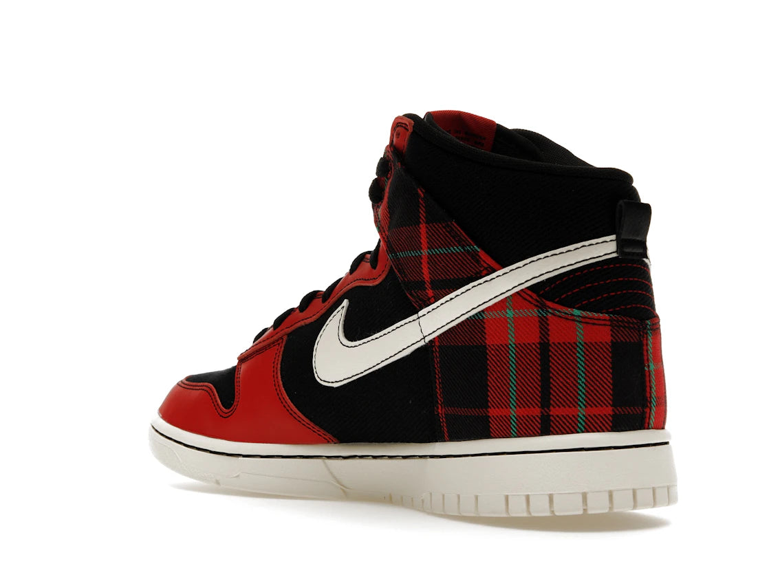Nike Dunk High SE Tartan Plaid Black University Red - vue secondaire B
